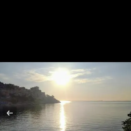 Carnagio Season דירה