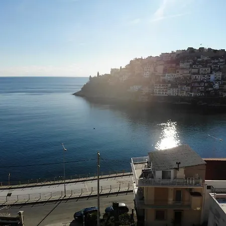 Apartamento Carnagio Season
